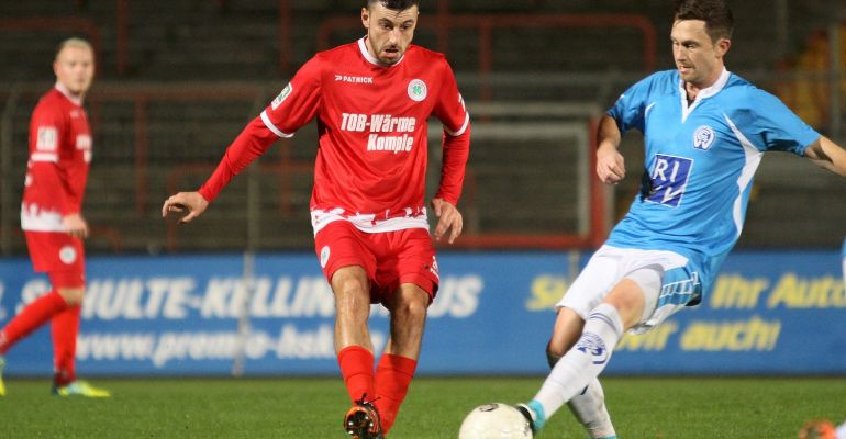 RotWeiß Oberhausen Souverän ins Viertelfinale