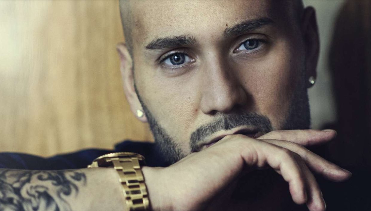 Massari Neues Remix von „Tune in“ mit DJ Antoine und Mad Mark